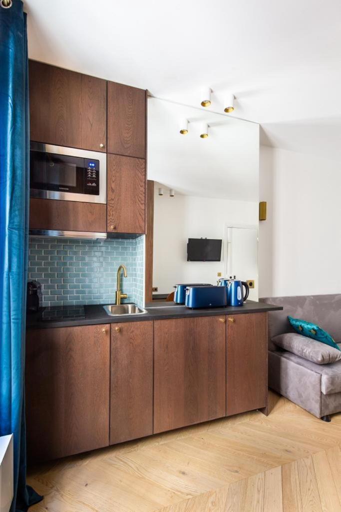 - Center Of Appartement