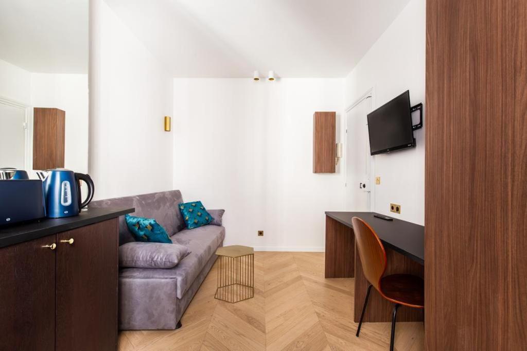 - Center Of Appartement *